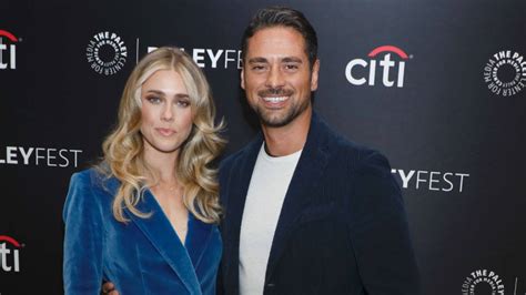 Melissa Roxburgh et J.R Ramirez (Manifest) sont。